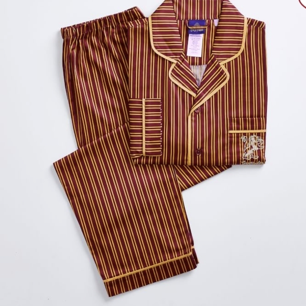 Harry Potter Gryffindor Pajamas Pottery Barn Adult Size XS Unisex NWT - Picture 12 of 16